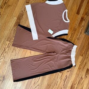 Stylish Brown and White Women's Set